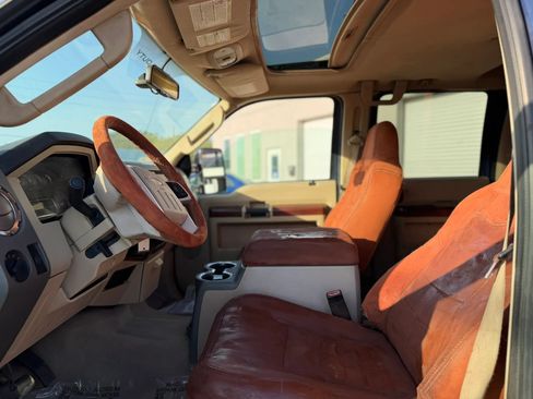 Used 2008 Ford F250 FX4 AWD/4WD image 11