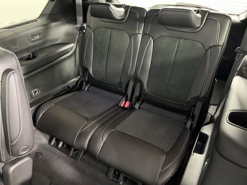 New 2025 Jeep Grand Cherokee L Altitude image 27