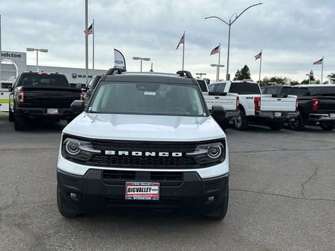 Used 2025 Ford Bronco Sport Outer Banks w/ Outer Banks Tech Package+ image 9