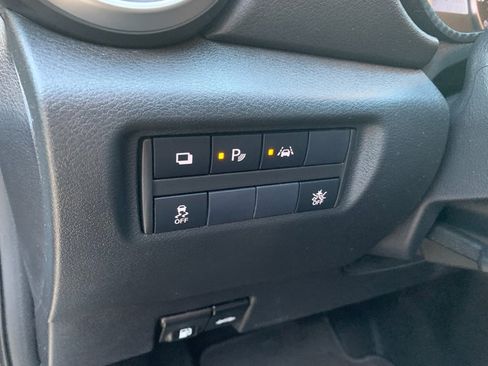 Used 2024 Nissan Versa S w/ Trunk Package FWD image 20
