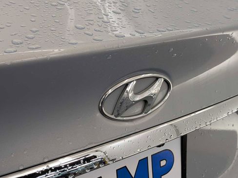 Used 2011 Hyundai Sonata GLS image 11