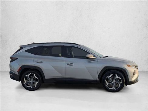 Used 2022 Hyundai Tucson Limited FWD image 4