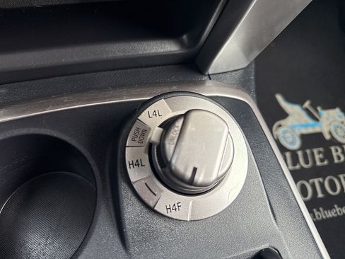 Used 2018 Toyota 4Runner Limited AWD/4WD image 58