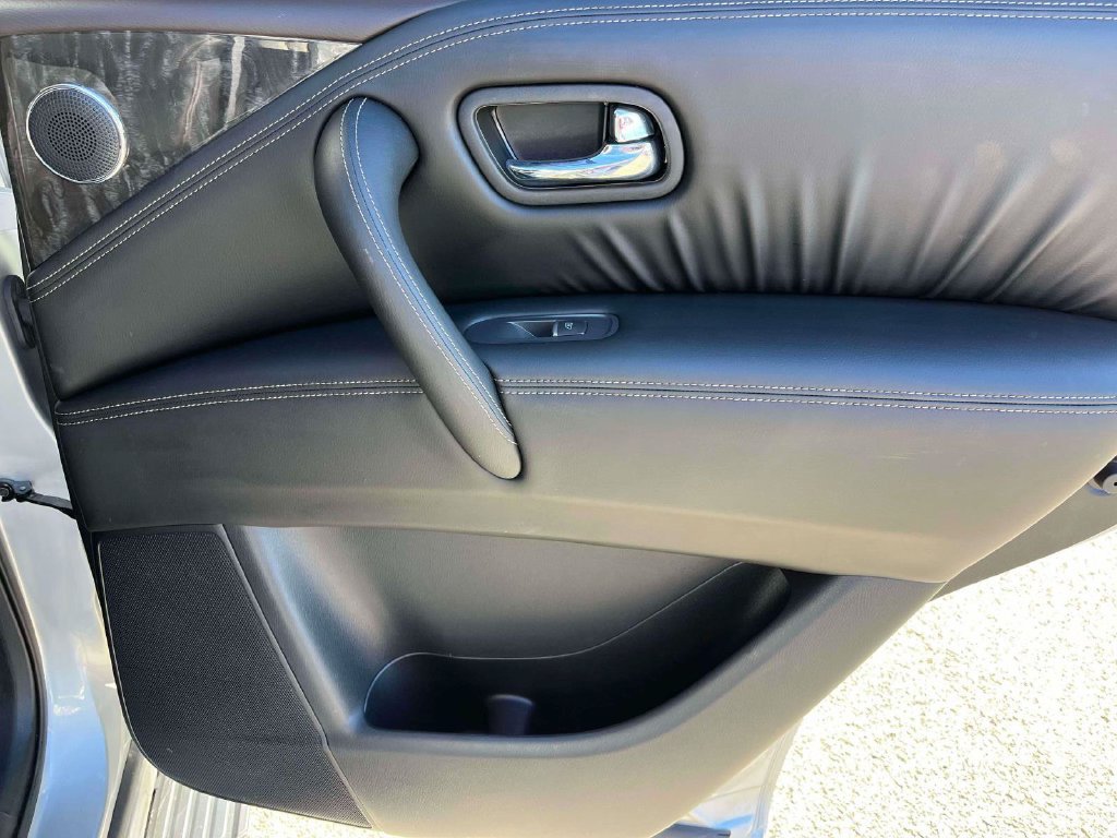 Used 2021 Nissan Armada Platinum w/ Captain's Chairs Package AWD/4WD image 10