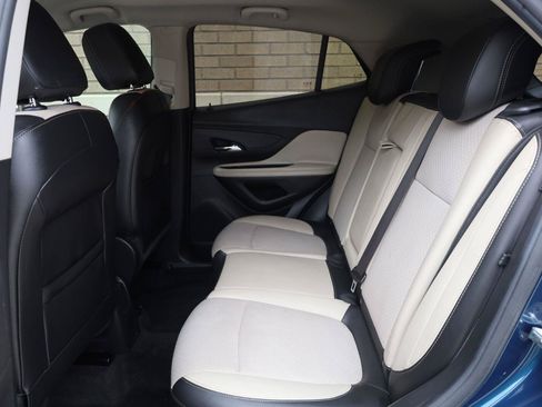 Used 2019 Buick Encore Preferred FWD image 17