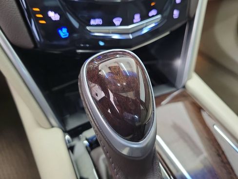 Used 2017 Cadillac XTS Premium Luxury FWD image 30