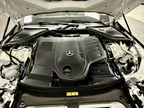 Used 2025 Mercedes-Benz E 450 4MATIC All-Terrain Wagon image 41