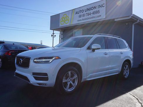 Used 2017 Volvo XC90 T5 Momentum w/ Convenience Package image 1