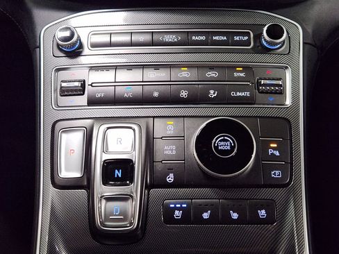 Used 2023 Hyundai Santa Fe Limited FWD image 38