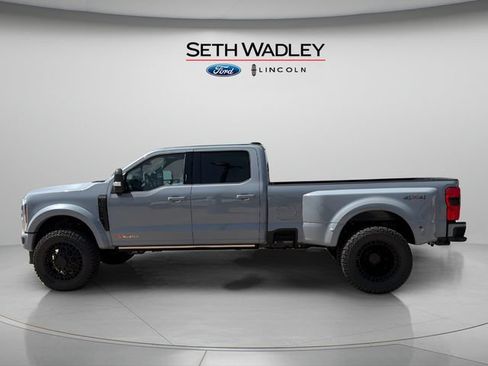 Used 2026 Ford F450 Platinum AWD/4WD image 4