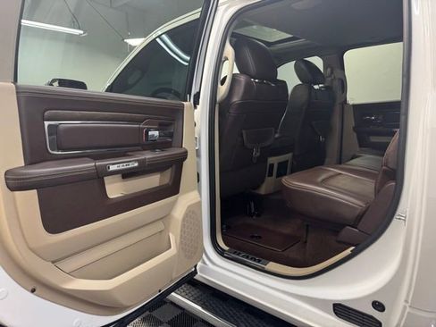 Used 2018 RAM 1500 Laramie Longhorn AWD/4WD image 29