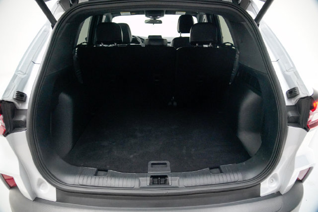 Used 2025 Ford Escape ST-Line Select AWD/4WD image 13