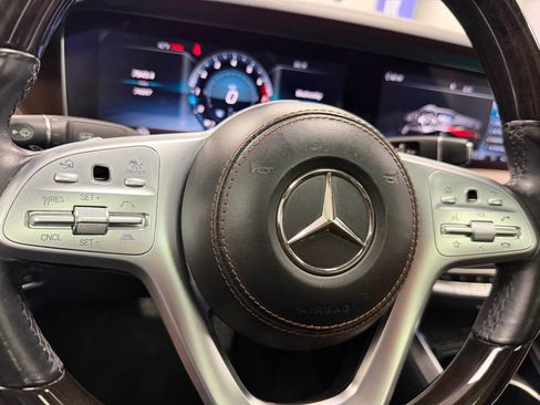 Used 2018 Mercedes-Benz S 560 S 560 4MATIC Sedan image 18