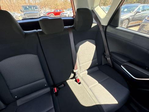 Used 2025 Kia Soul LX w/ LX Technology Package image 27