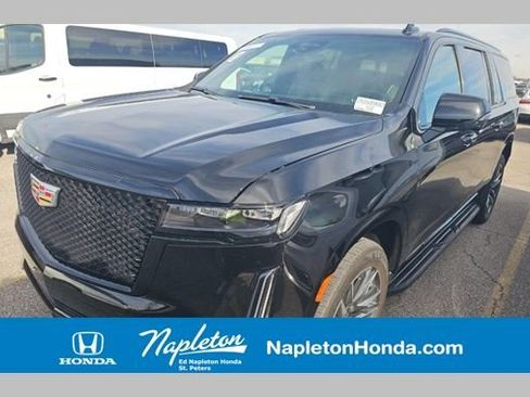 Used 2023 Cadillac Escalade ESV Sport image 1