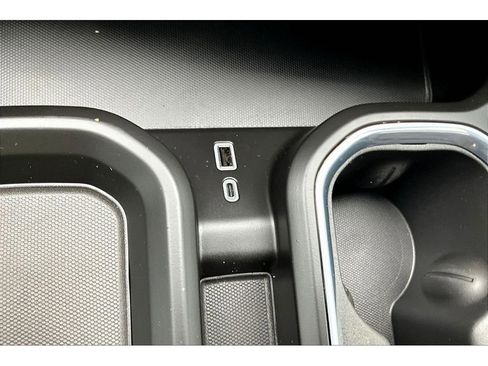 Used 2025 GMC Sierra 3500 Denali w/ Denali Reserve Package image 16