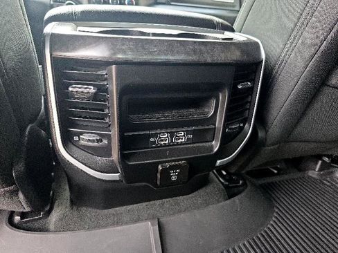 Used 2022 RAM 1500 Big Horn image 25