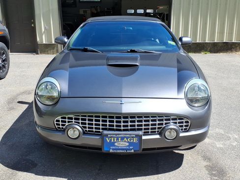 Used 2003 Ford Thunderbird RWD image 2