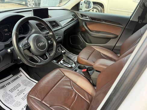 Used 2015 Audi Q3 2.0T Prestige w/ Prestige Package AWD/4WD image 12