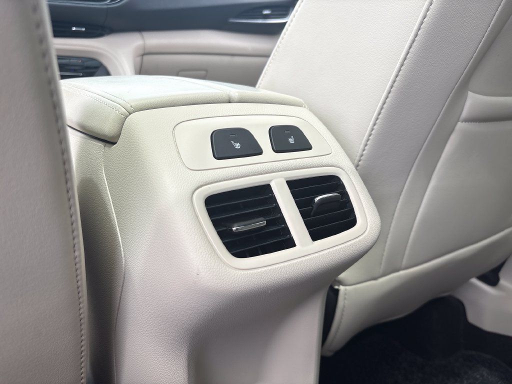Used 2023 Buick Envision Avenir FWD image 28