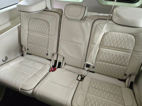 Used 2021 Lincoln Navigator L Black Label image 20