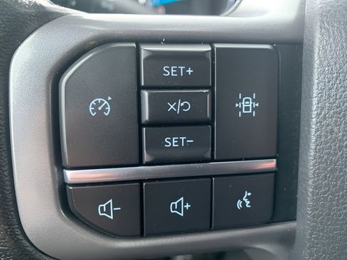 Used 2022 Ford F150 XLT w/ Equipment Group 302A High image 17