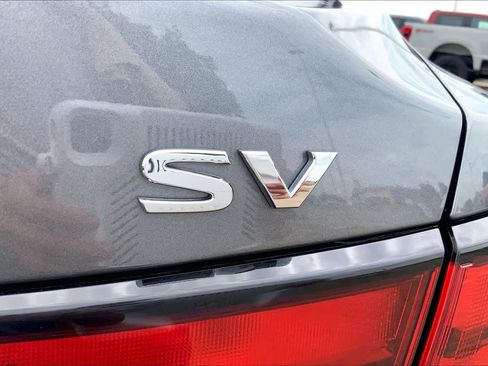 Used 2024 Nissan Sentra SV FWD image 10