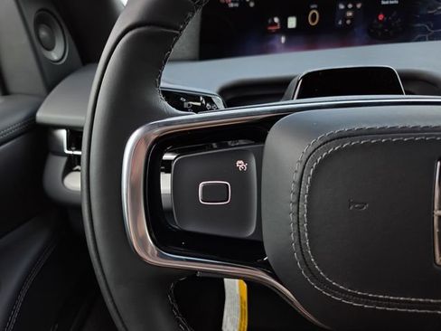 New 2027 Lincoln Navigator Reserve RWD image 23