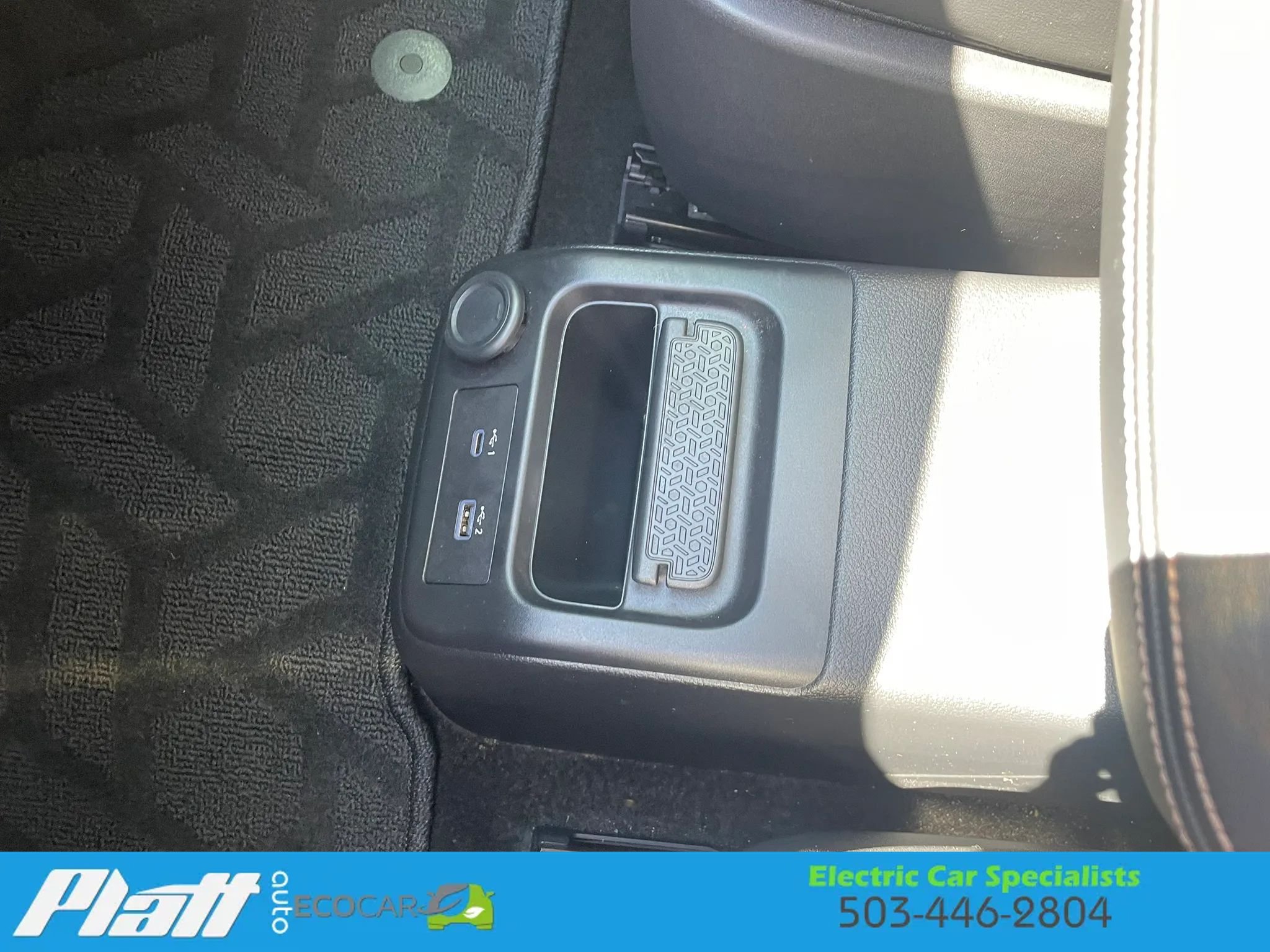 Used 2023 Nissan Ariya FWD image 27