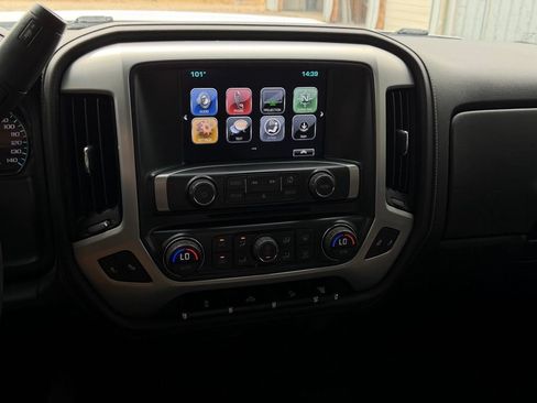 Used 2019 GMC Sierra 2500 SLE w/ SLE Preferred Package AWD/4WD image 21