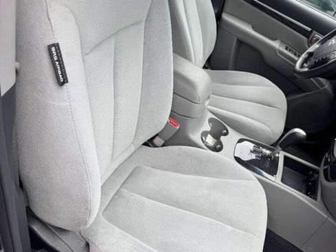 Used 2008 Hyundai Santa Fe GLS FWD image 16