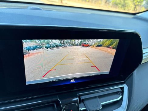 Used 2025 Chevrolet TrailBlazer LT image 15