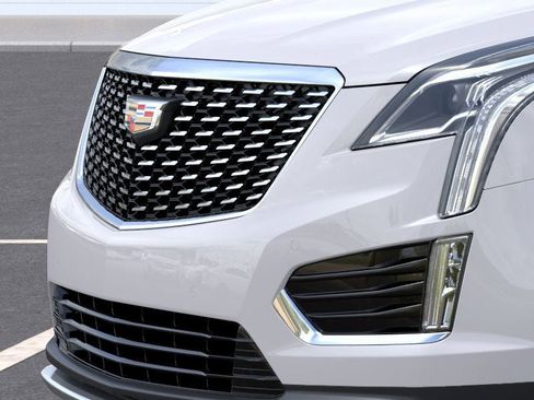 New 2025 Cadillac XT5 Premium Luxury image 13