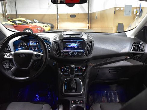 Used 2014 Ford Escape Titanium FWD image 30