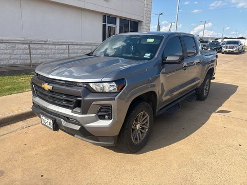 Used 2023 Chevrolet Colorado LT w/ LT Convenience Package RWD image 1