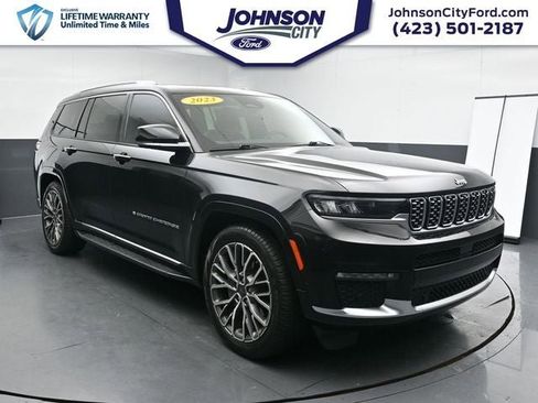 Used 2023 Jeep Grand Cherokee L Summit AWD/4WD image 1