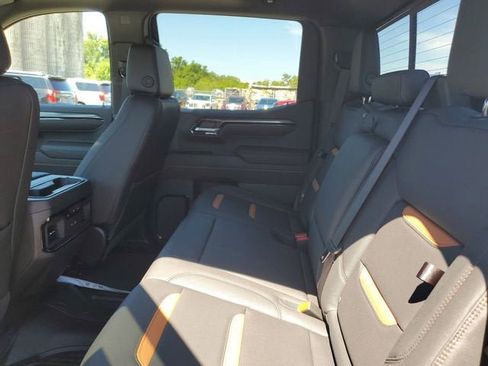 New 2026 GMC Sierra 1500 AT4 w/ AT4 Premium Package AWD/4WD image 12