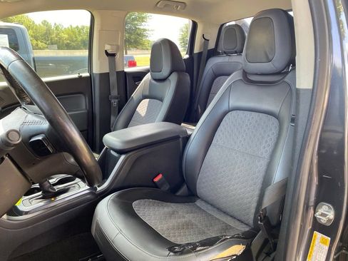 Used 2016 Chevrolet Colorado Z71 AWD/4WD image 23