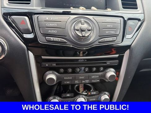 Used 2017 Nissan Pathfinder SV AWD/4WD image 26