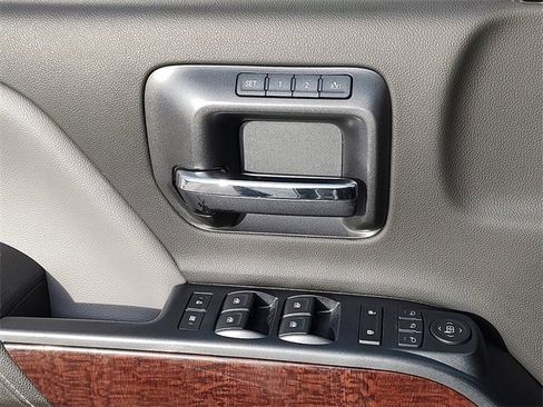 Used 2018 GMC Sierra 1500 SLT w/ Texas SLT Premium Package image 23