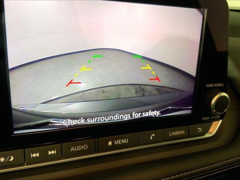 Used 2026 Nissan Rogue S AWD/4WD image 21