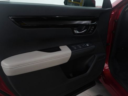 Used 2023 Honda CR-V EX-L image 23