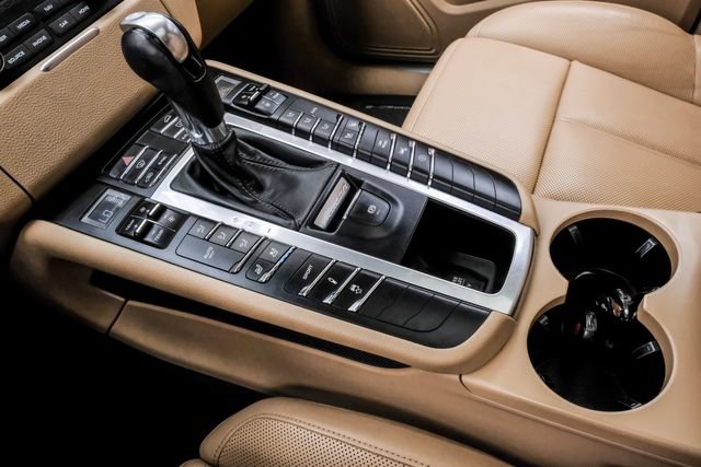 Used 2017 Porsche Macan S AWD/4WD image 32