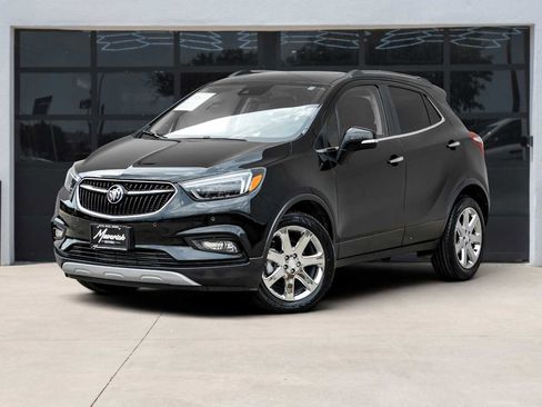 Used 2019 Buick Encore Essence w/ Experience Buick Package FWD image 1