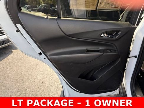 Used 2022 Chevrolet Equinox LT FWD image 13