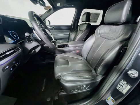 Used 2024 Hyundai Palisade Calligraphy FWD image 14