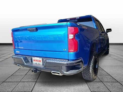 Used 2022 Chevrolet Silverado 1500 LT Trail Boss w/ Convenience Package II AWD/4WD image 5