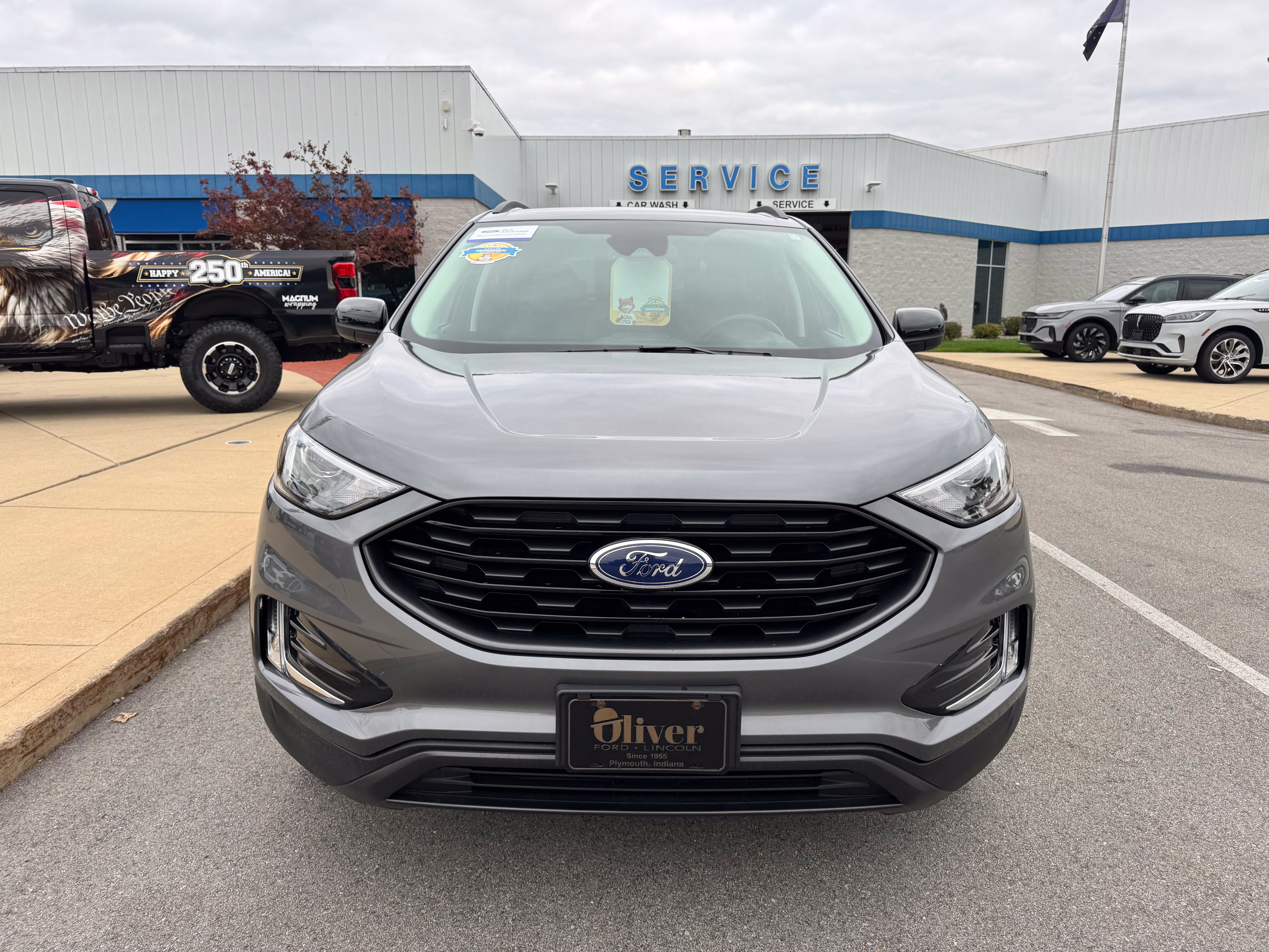 Certified 2022 Ford Edge SEL w/ Sport Appearance Package AWD/4WD image 2