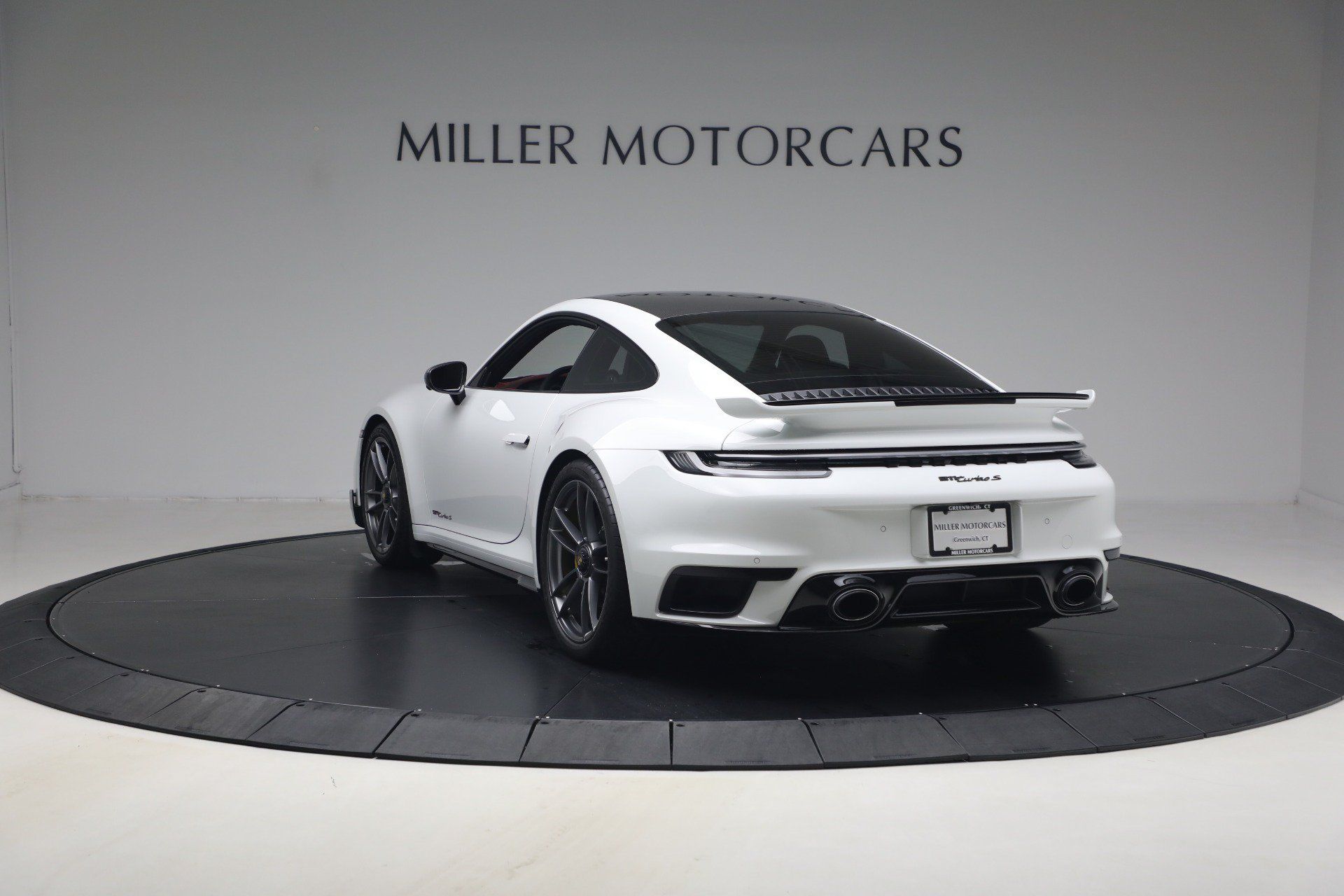 Used 2022 Porsche 911 Turbo S AWD/4WD image 5
