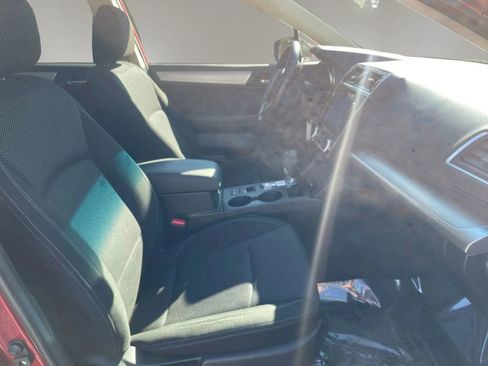 Used 2018 Subaru Outback 2.5i Premium image 27